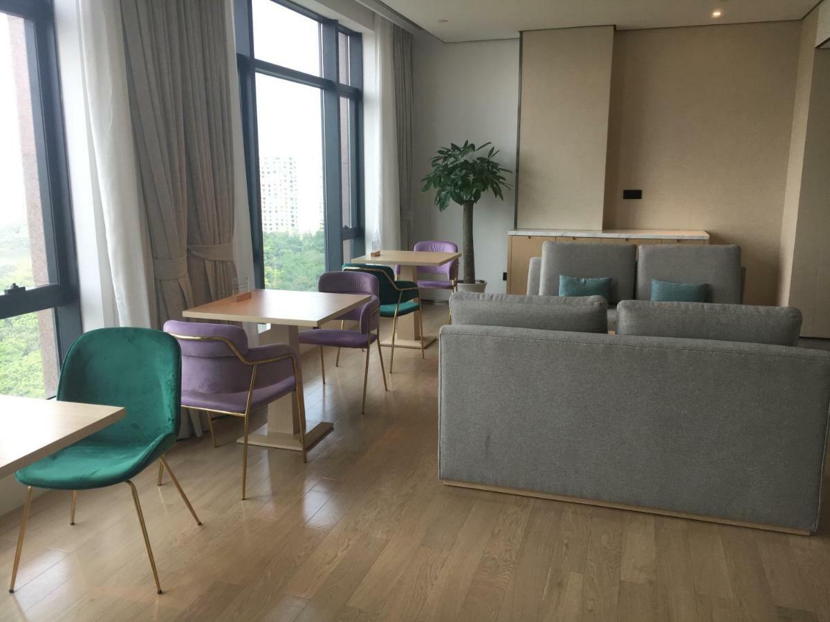 Virtuous World Hotel Foshan Exteriör bild