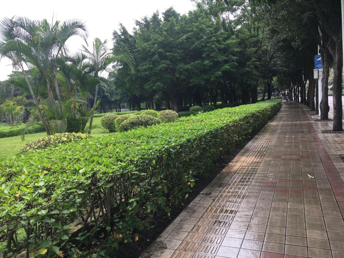 Virtuous World Hotel Foshan Exteriör bild