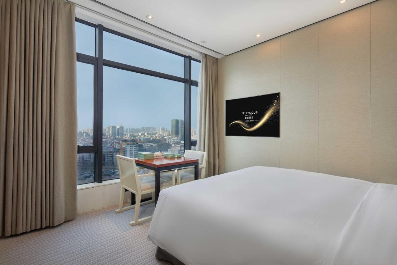 Virtuous World Hotel Foshan Exteriör bild